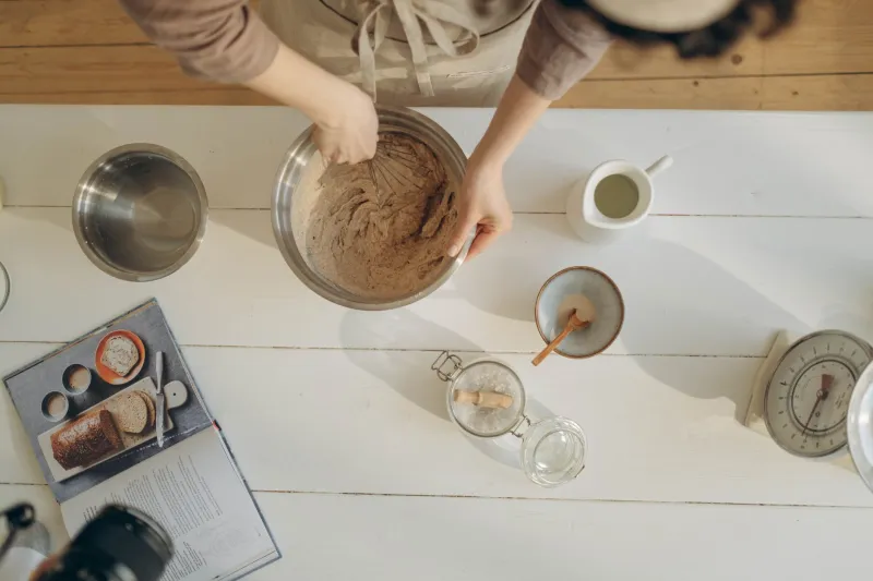 Why Professional Bakers Never 'Eyeball It': The Mindset That Separates Great Baking from Guesswork